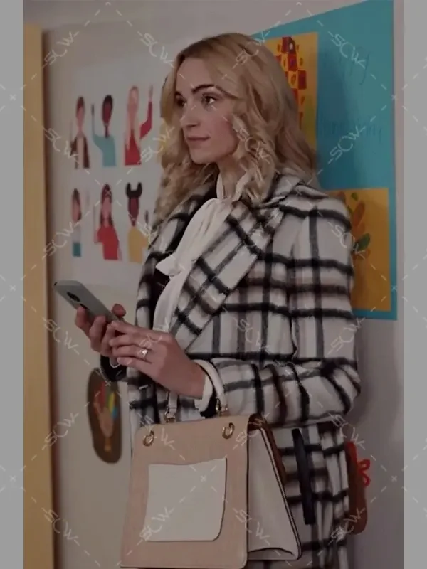 Ginny & Georgia Miller Plaid Coat