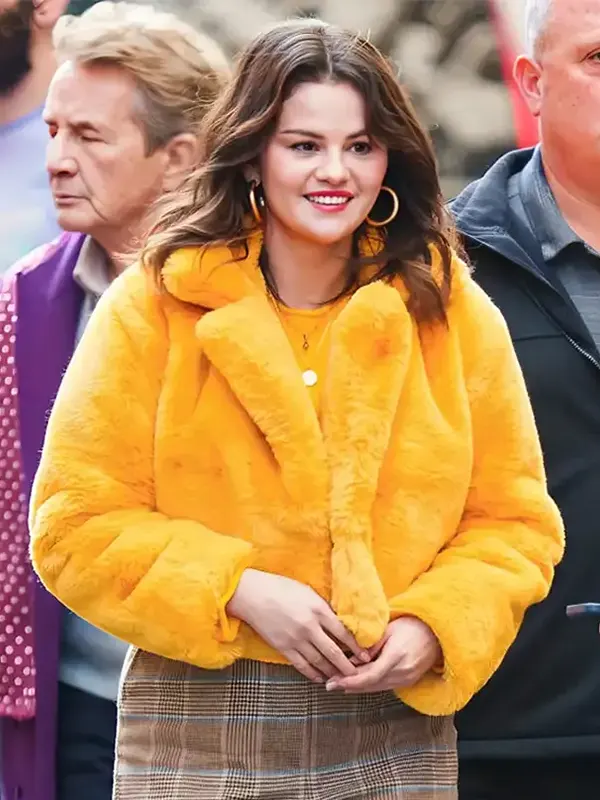 Only Murders in the Building S04 Selena Gomez Yellow Fur Jacket