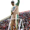 Arizona Bowl Halftime Show Snoop Dogg Tracksuit